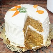 Esponjosa tarta de zanahorias