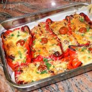 Pimientos rellenos gratinados al horno