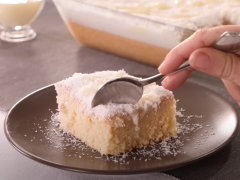Bizcocho de coco esponjoso y jugoso super fácil