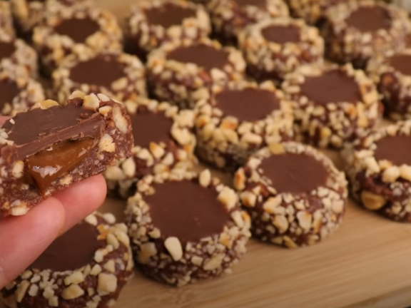 Bombones de chocolate con dulce de leche