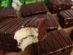 Pastelitos de BIZCOCHO con NUTELLA