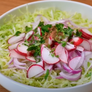 Ensalada fácil saludable y rápida en menos de 2 minutos